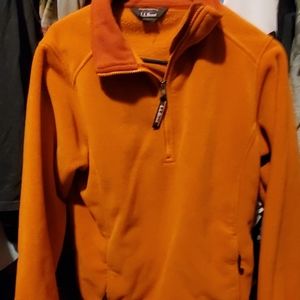 L.L Bean pull over size Medium